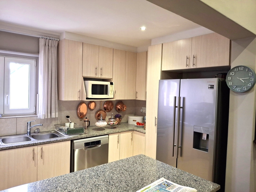 2 Bedroom Property for Sale in Fonteine Retirement Village Western Cape